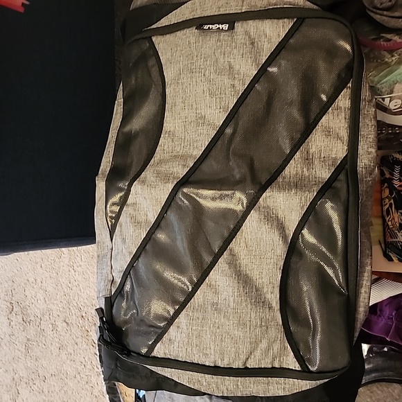 BAGAIL - Picture 2 of 3